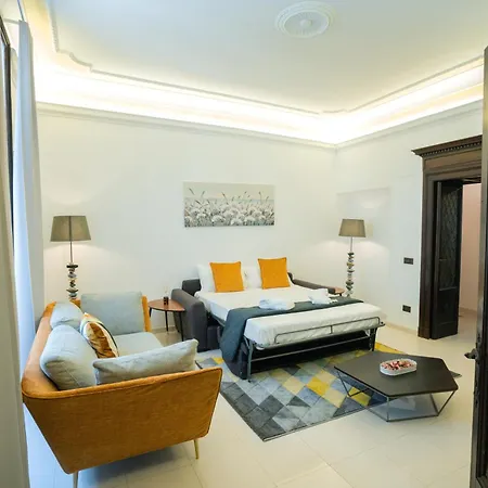 Aurelian Crown Luxury - Center * Rom