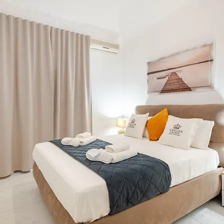 Aurelian Crown Luxury - Center Apartment